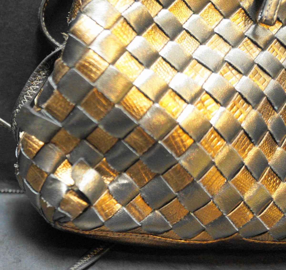 Sharif Woven Metallic Leather Vintage 1980s Clutch Shoulder Bag Purse Small