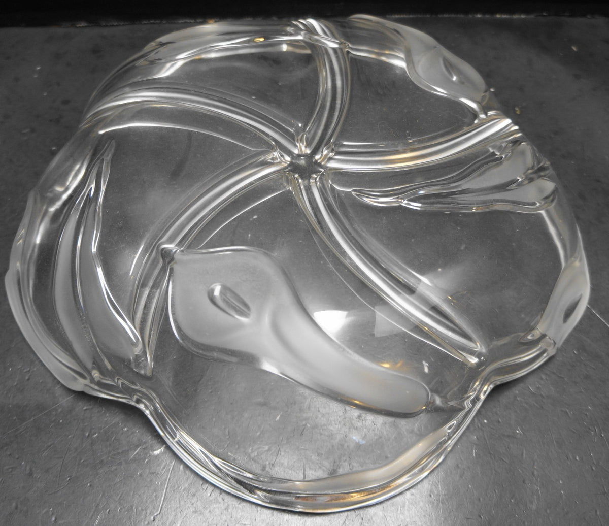 Mikasa Flair Crystal Frosted Calla Lily Five Part Divided Relish