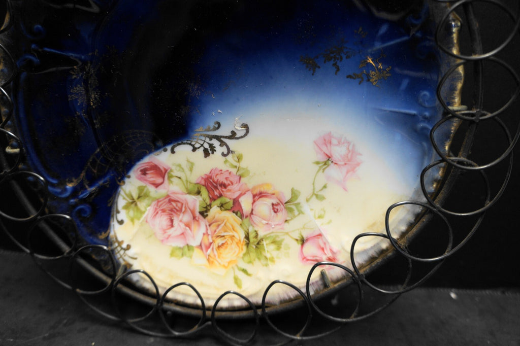 Royal Bavarian PMB Porzellan Moschendorf Cobalt Pink Roses Bread/Dessert Plate