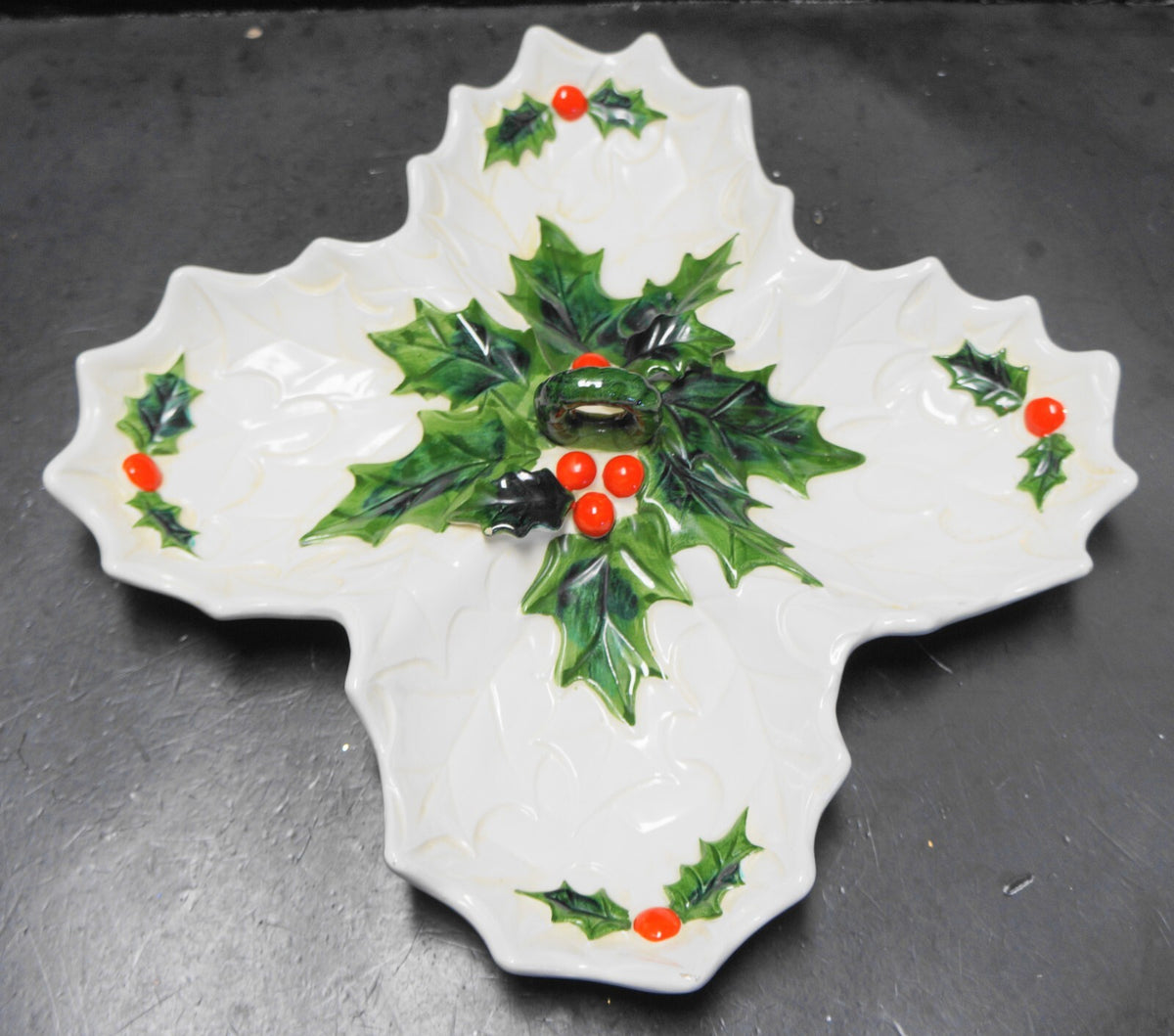 Lefton White Holly Berry 4 Part Relish Tray Center Handle