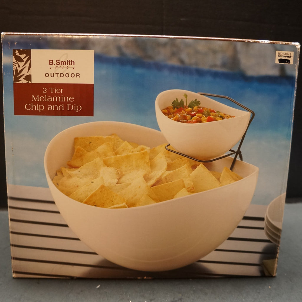 B Smith Outdoor White Melamine 2 Tier Chip and Dip Set Original Box