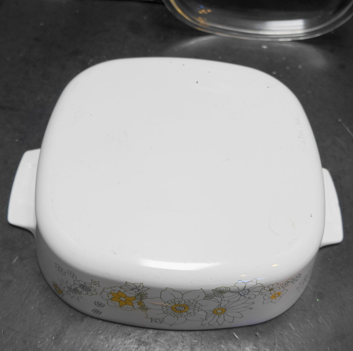 Corning Floral Bouquet Daisies A-2-B 2 Quart Casserole Pyrex Lid