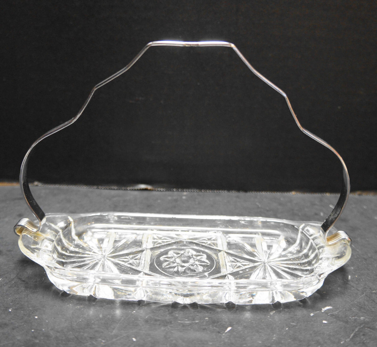 Early American Prescut Butter Dish Chrome Handle Anchor Hocking