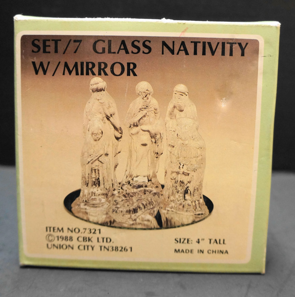 Clear Glass Nativity Set 6 Pieces No Mirror 1988