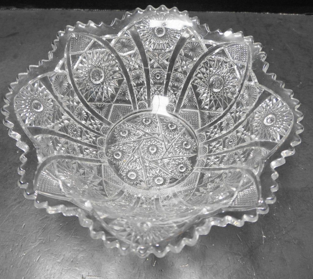 Imperial Glass Daisy & Button Bellaire Line 505 9" Serving Bowl