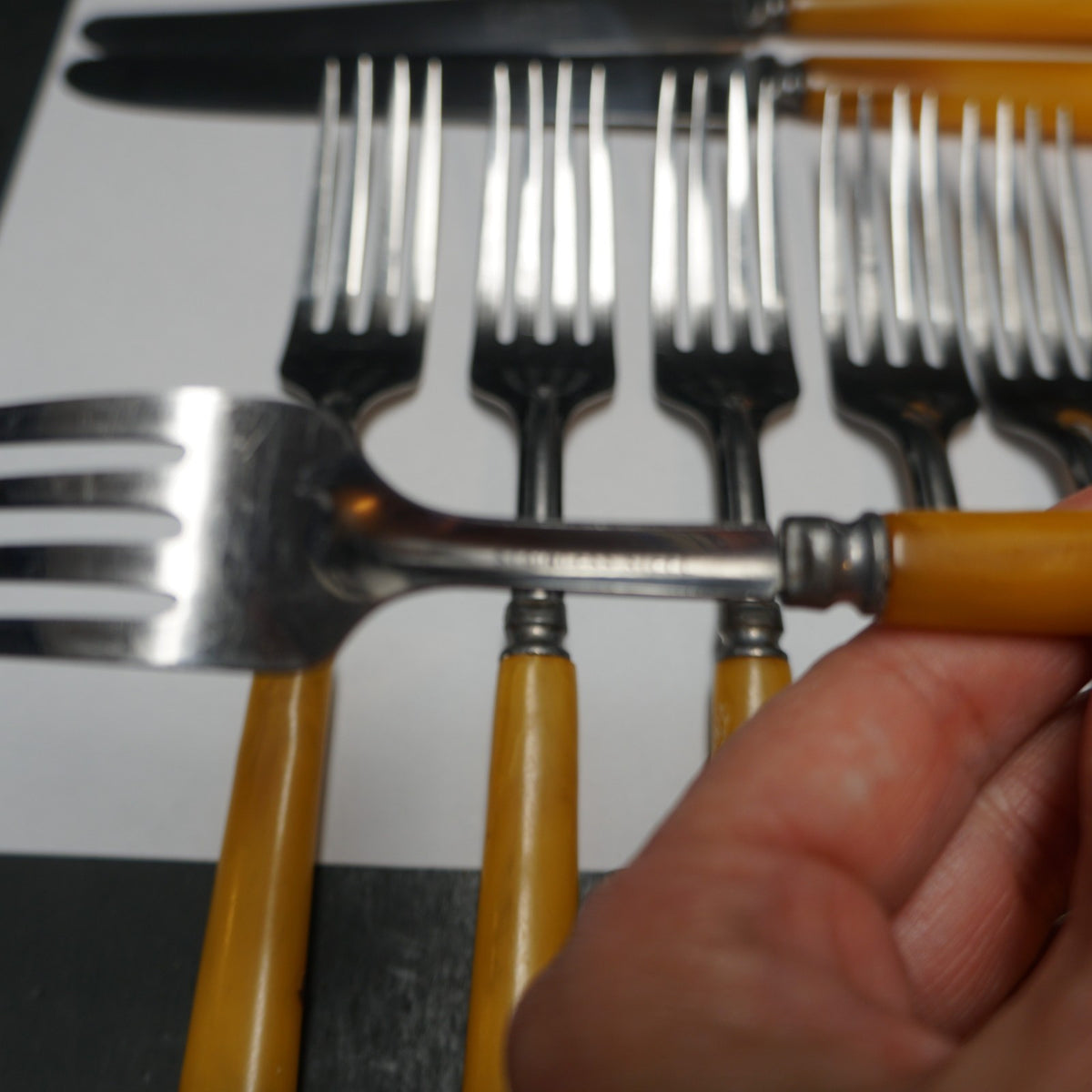 Englishtown Stainless Art Deco Butterscotch Bakelite Handle Flatware 12 Pieces