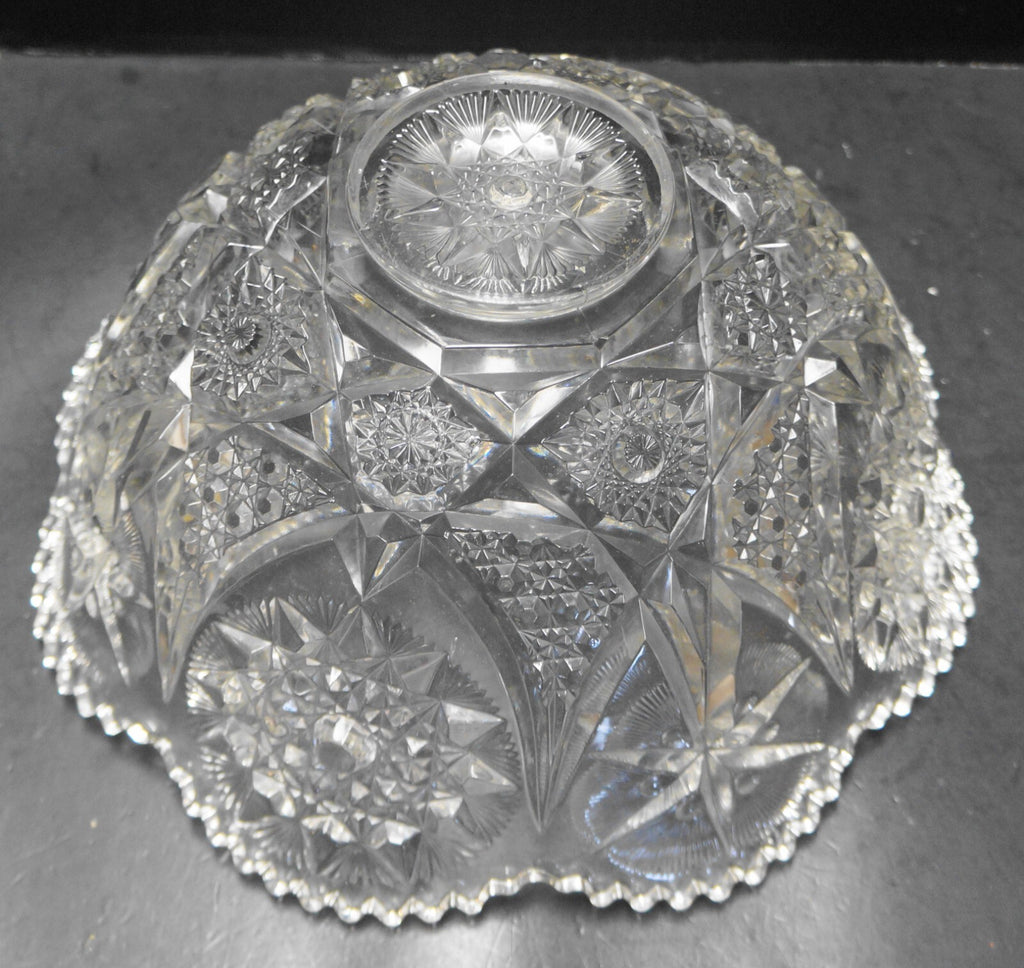 McKee Yutec EAPG Punch Bowl 13 1/2" Pres Cut