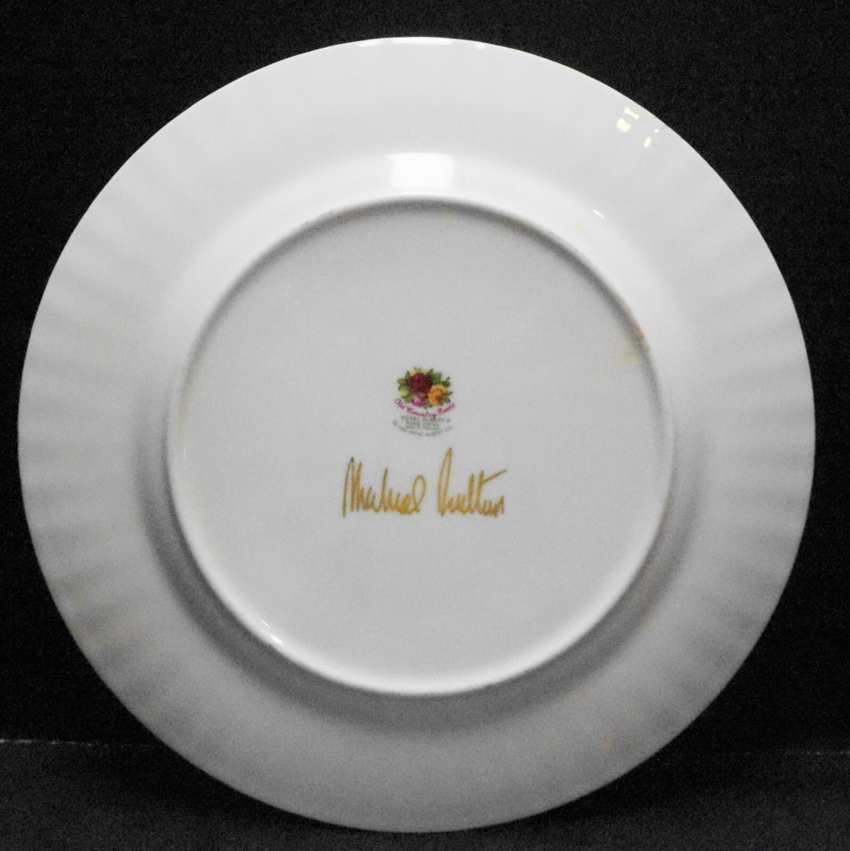 Royal Albert Old Country Roses 2001 Calendar Plate Signed Michael Doulton