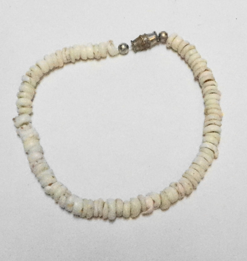 Hawaii Puka Shell White Bead Bracelet Barrel Clasp