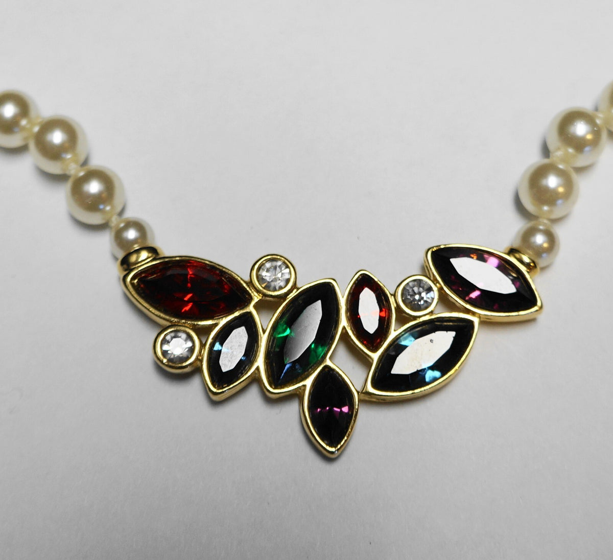 Swarovski Crystal Rhinestone Glass Faux Pearl Necklace Vintage