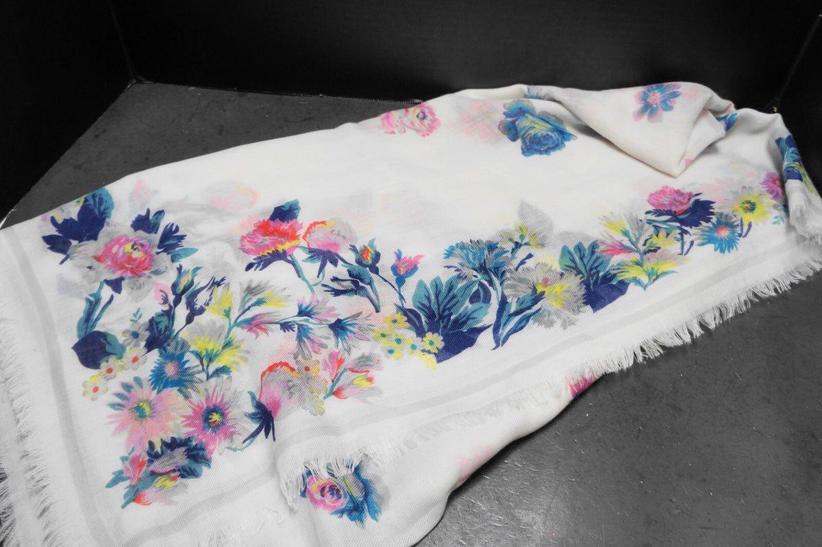 Vera Bradley Garden Grove Floral White Square Scarf
