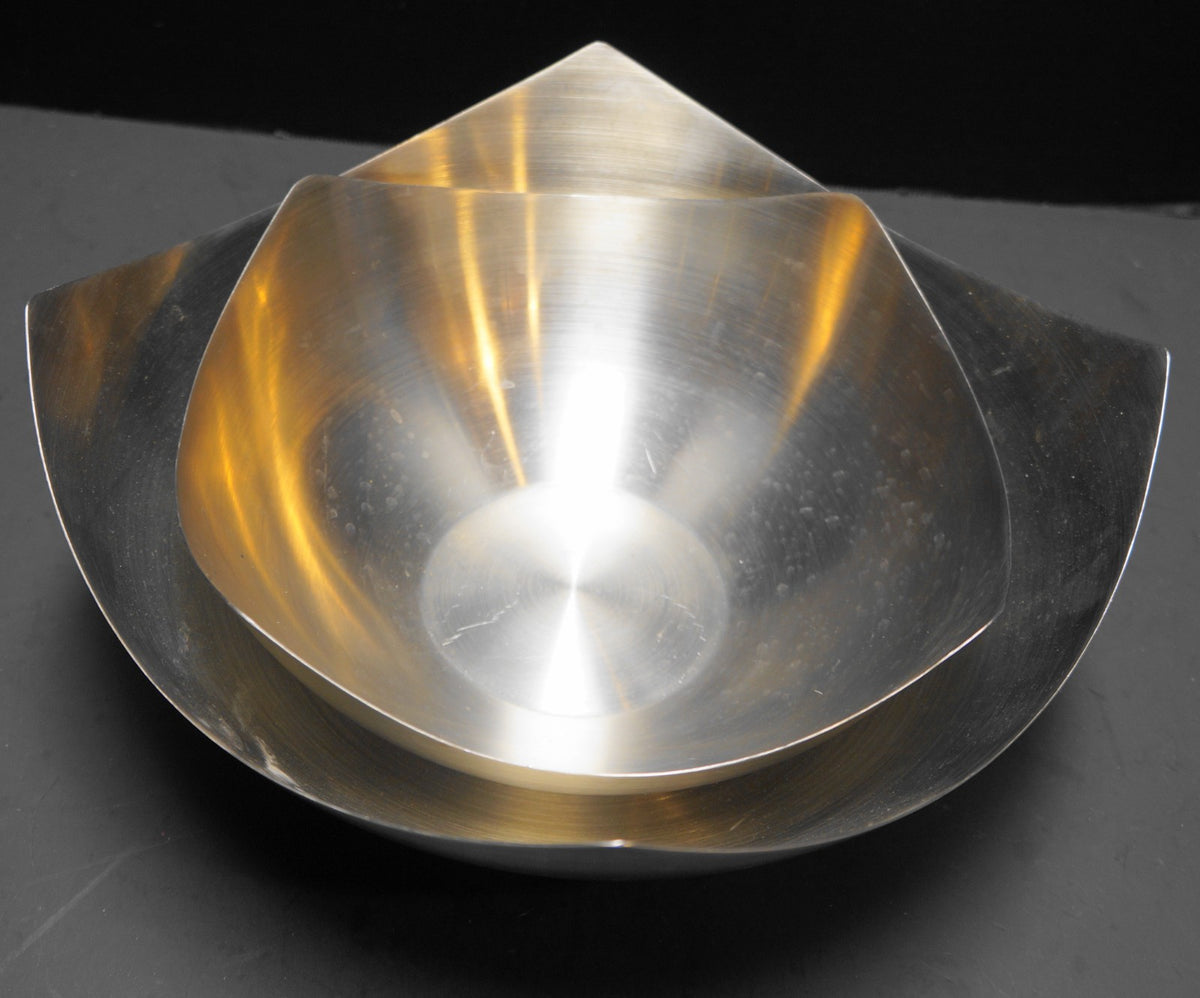 American Metalcraft Squond Stainless Steel Bowls Pair 10 3/4 IN 9 IN
