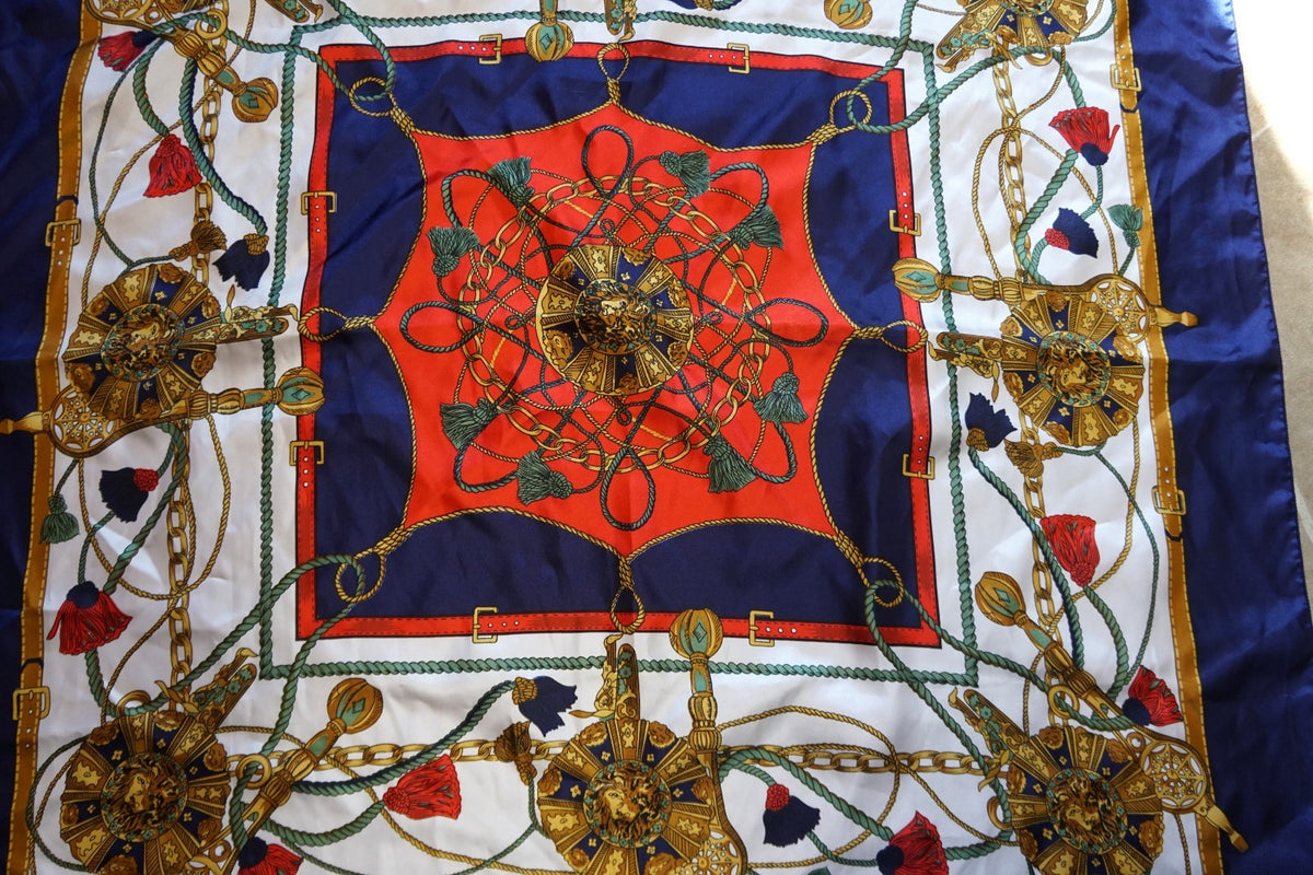 Lion Medallion Equestrian Polyester Scarf Made in Korea 34 IN
