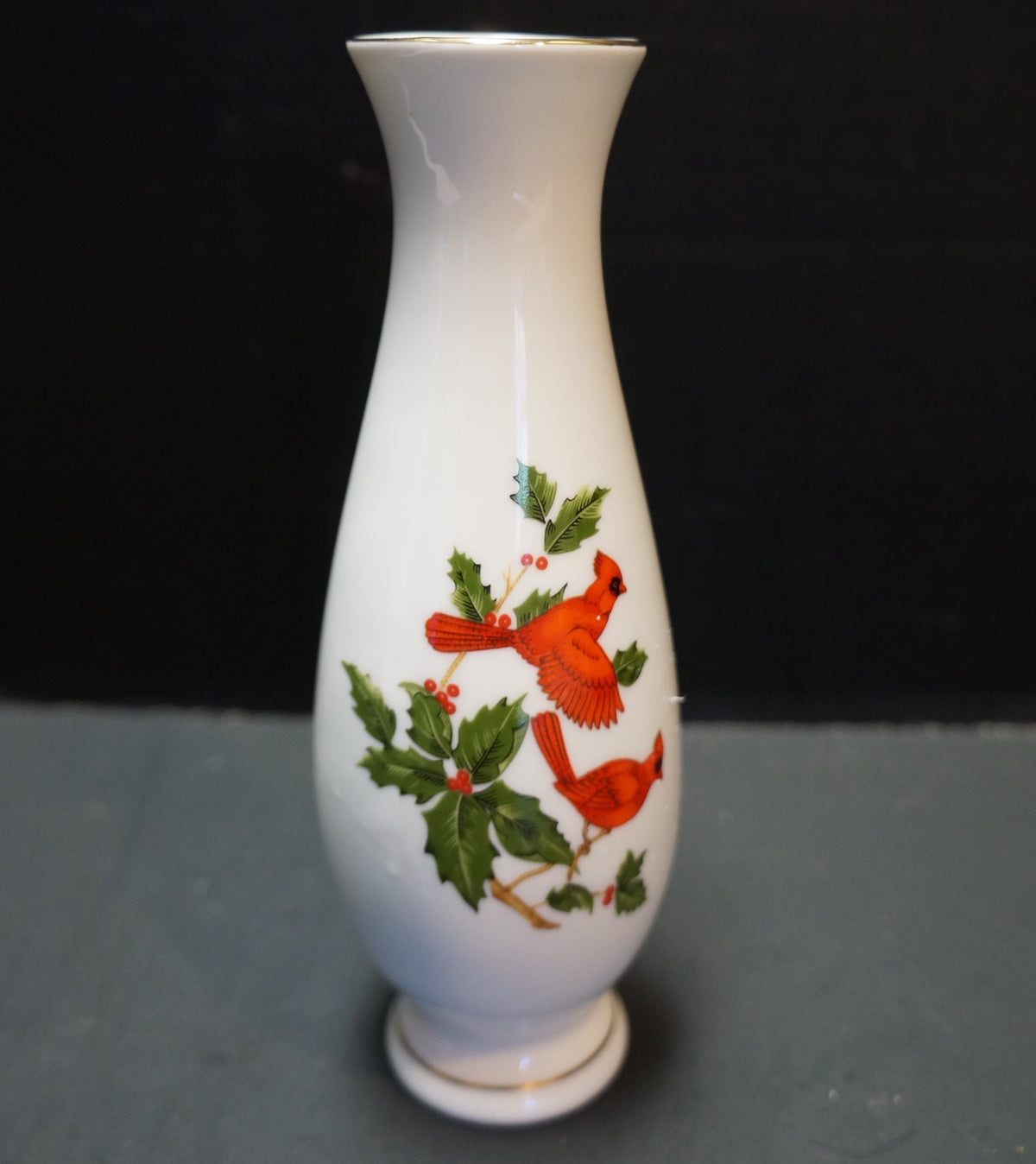 Lefton Red Cardinals Holly Winter Bud Vase
