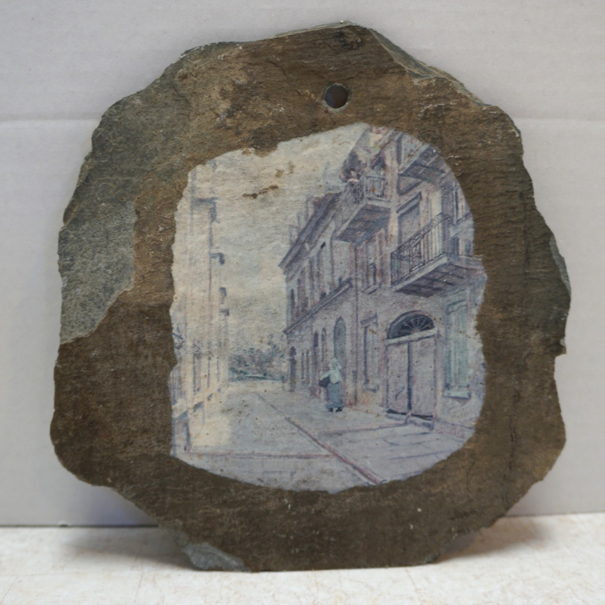 Irregular Slate Roofing Tile New Orleans Pirates Alley