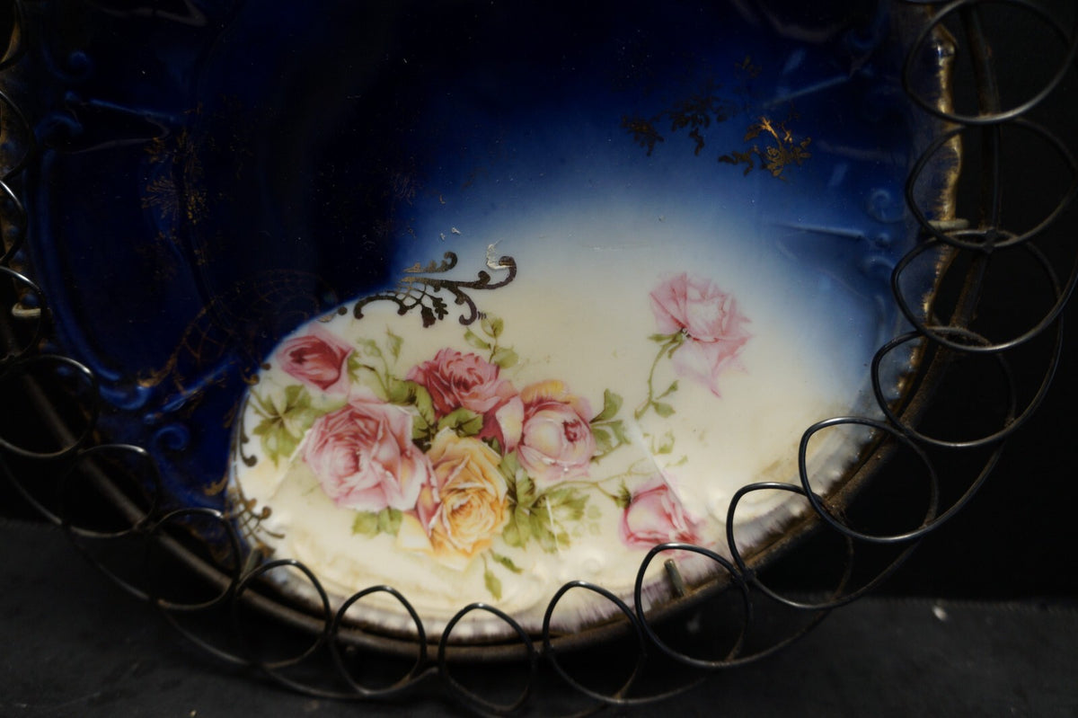 Royal Bavarian PMB Porzellan Moschendorf Cobalt Pink Roses Bread/Dessert Plate