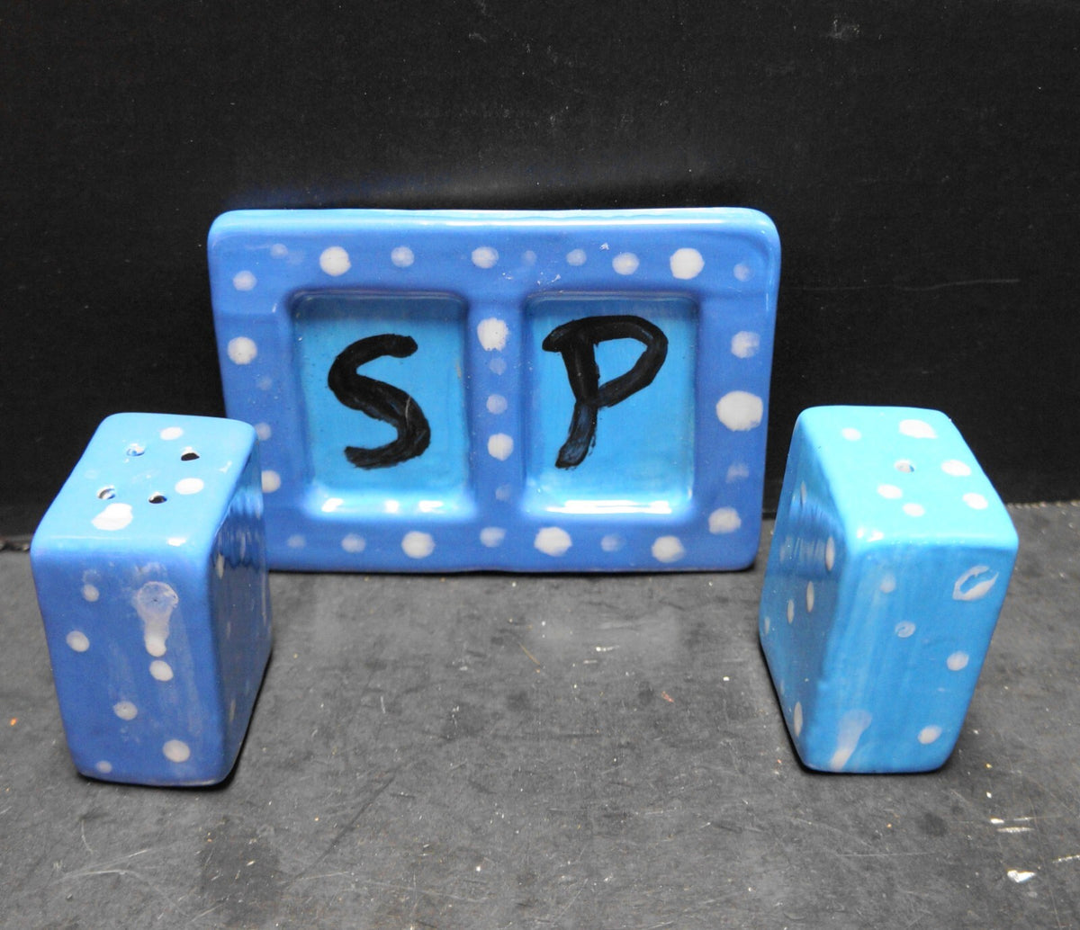 Hand Painted Blue White Dots Salt Pepper Shakers Tray Ceramic