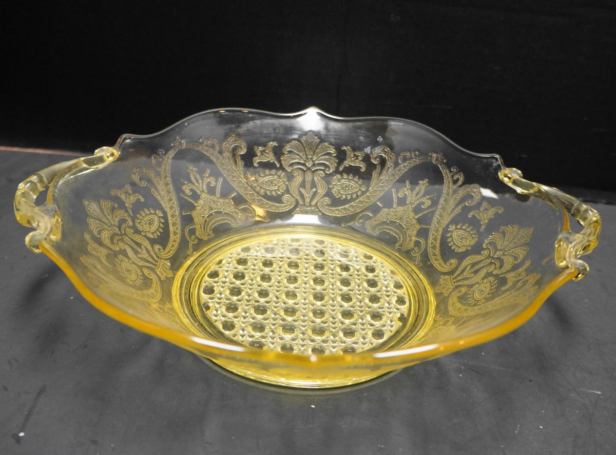 Lancaster Landrum Topaz Depression Glass Salad Serving Bowl Yellow 9 IN
