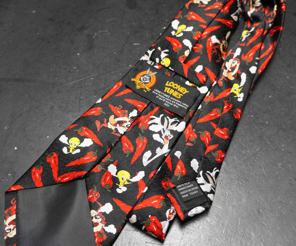Looney Tunes Chili Peppers Taz Bugs Bunny Tweetie Silk Tie