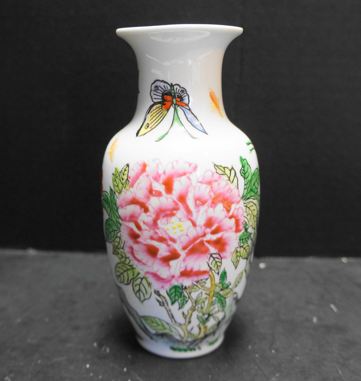 Oriental Objets D'Art Hand Painted Vase Porcelain Flowers Butterfly Macau