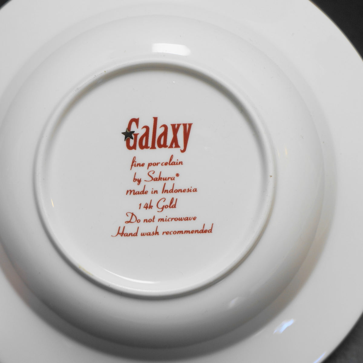 Sakura Galaxy Red Gold Stars Rimmed Soup Bowls Set of 4