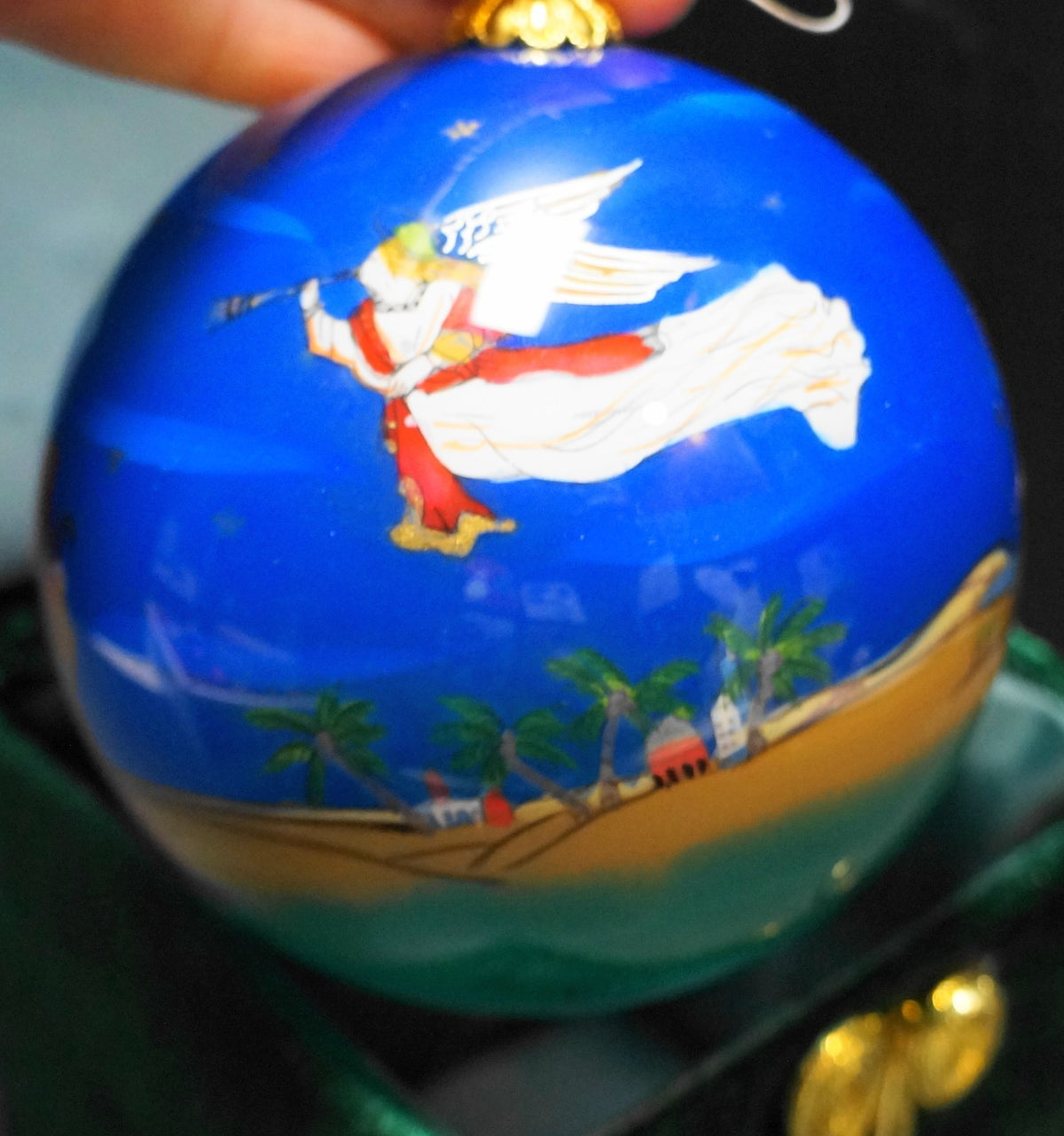 Pier 1 Le Bien Reverse Painted Holy Family Sacred Nativity Glass Ball Ornament 2