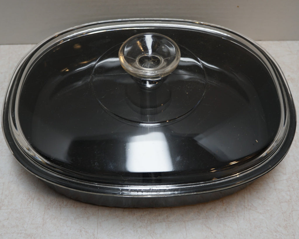 Corning Classic French Black F-6-B Oval Divided Casserole Pan WIth Lid 11 IN