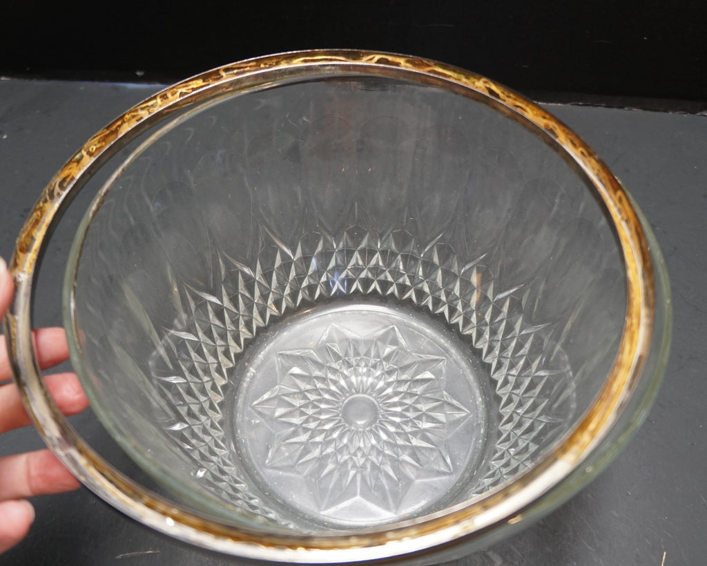 Reims Clear Glass Pressed Diamonds Silver Rim Serving Bowl 9 IN