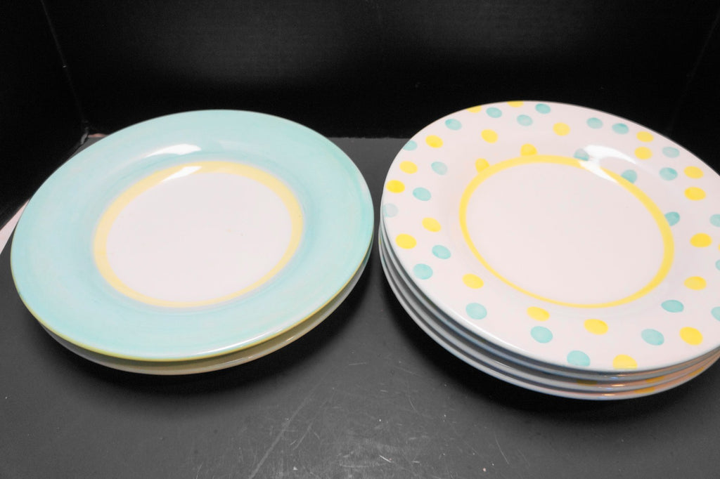 Royal Doulton Mardi Gras Dinner Plates 2 Solid 4 Polka Dot