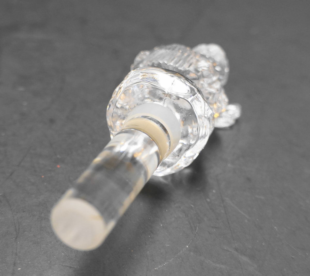 Mikasa Cherub Song Crystal Wine Bottle Stopper 1990s