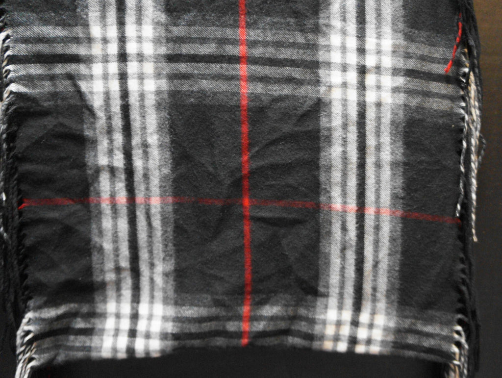 V Fraas Cashmink Black Plaid Infinity Scarf Acrylic Germany