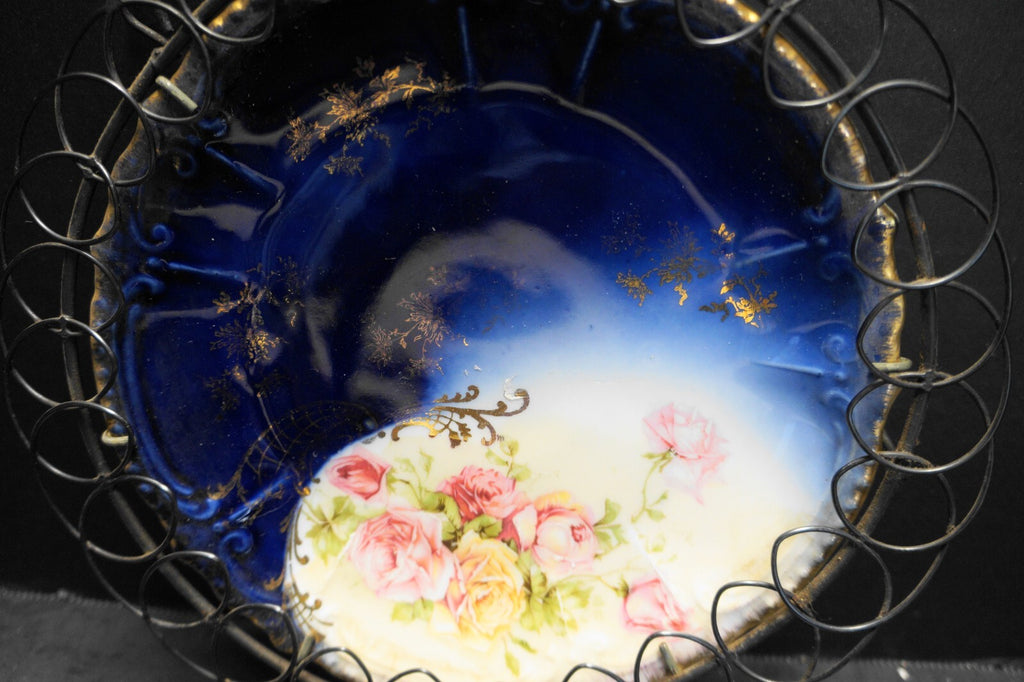 Royal Bavarian PMB Porzellan Moschendorf Cobalt Pink Roses Bread/Dessert Plate