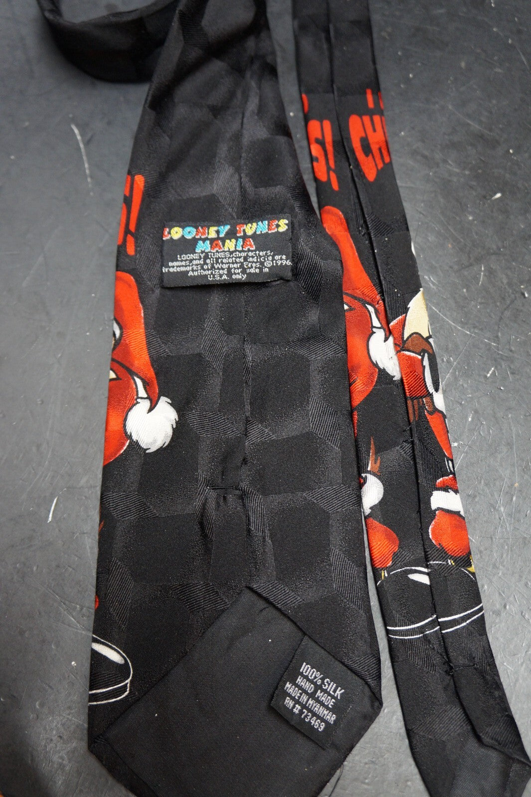 Looney Tunes Taz Santa Christmas Tie Black Silk 1996