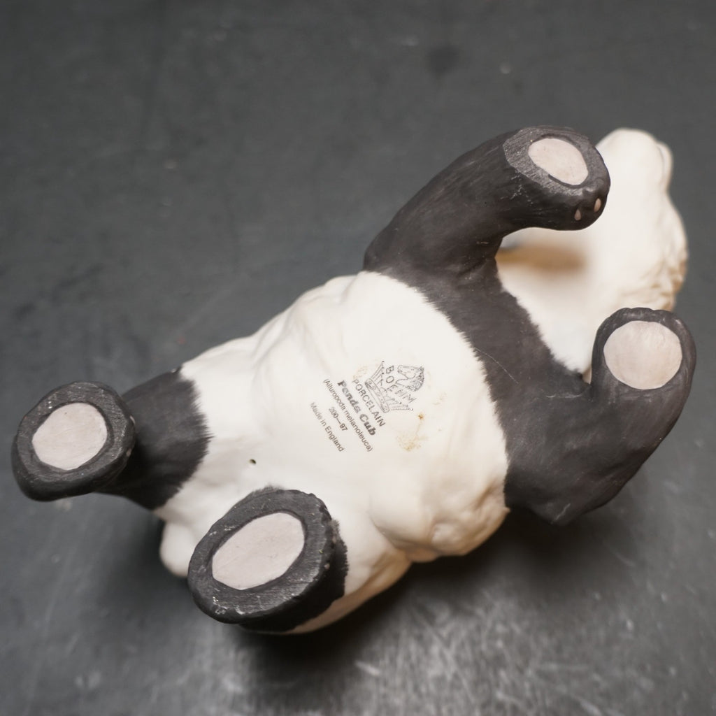Boehm Porcelain Walking Panda Cub 200-97 Made in England
