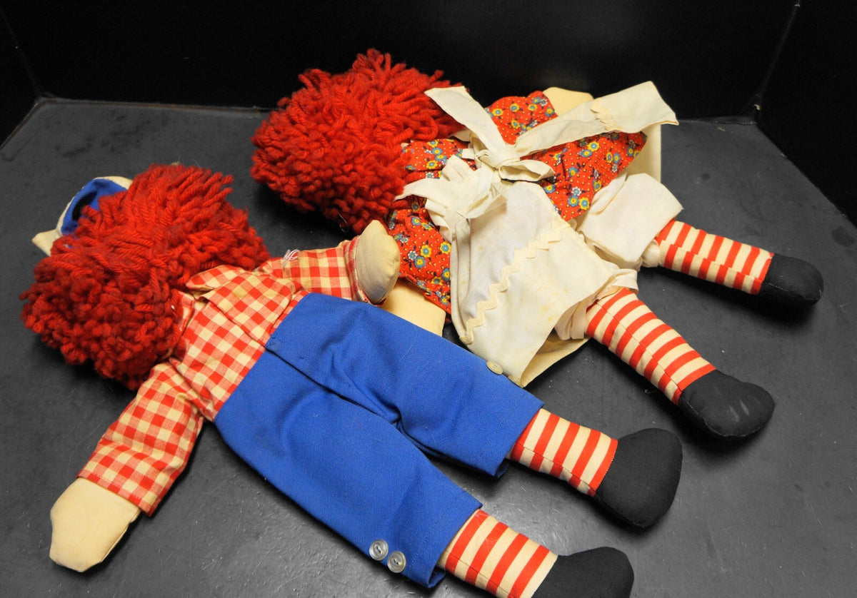 Raggedy Ann and Andy Dolls Pair Vintage Unsigned