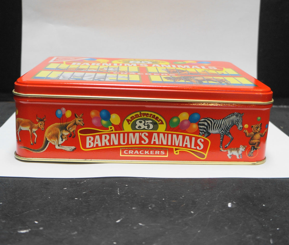 Barnum's Animals 85th Anniversary Nabisco National Biscuit Company Tin 1987