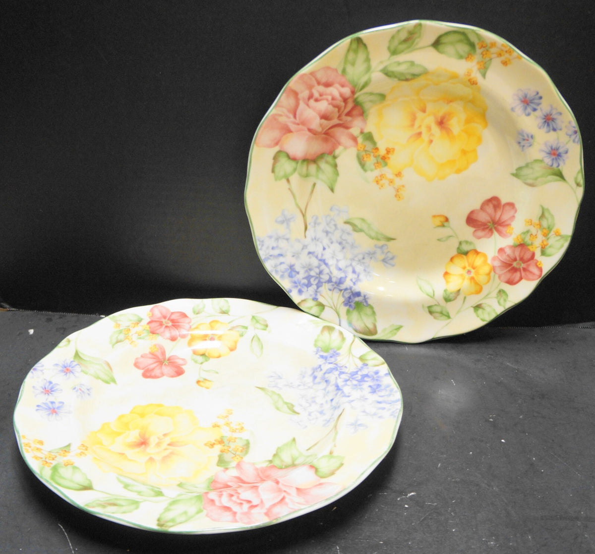 Westbury Court Jessical McClintock Dinner Plates Pair Used