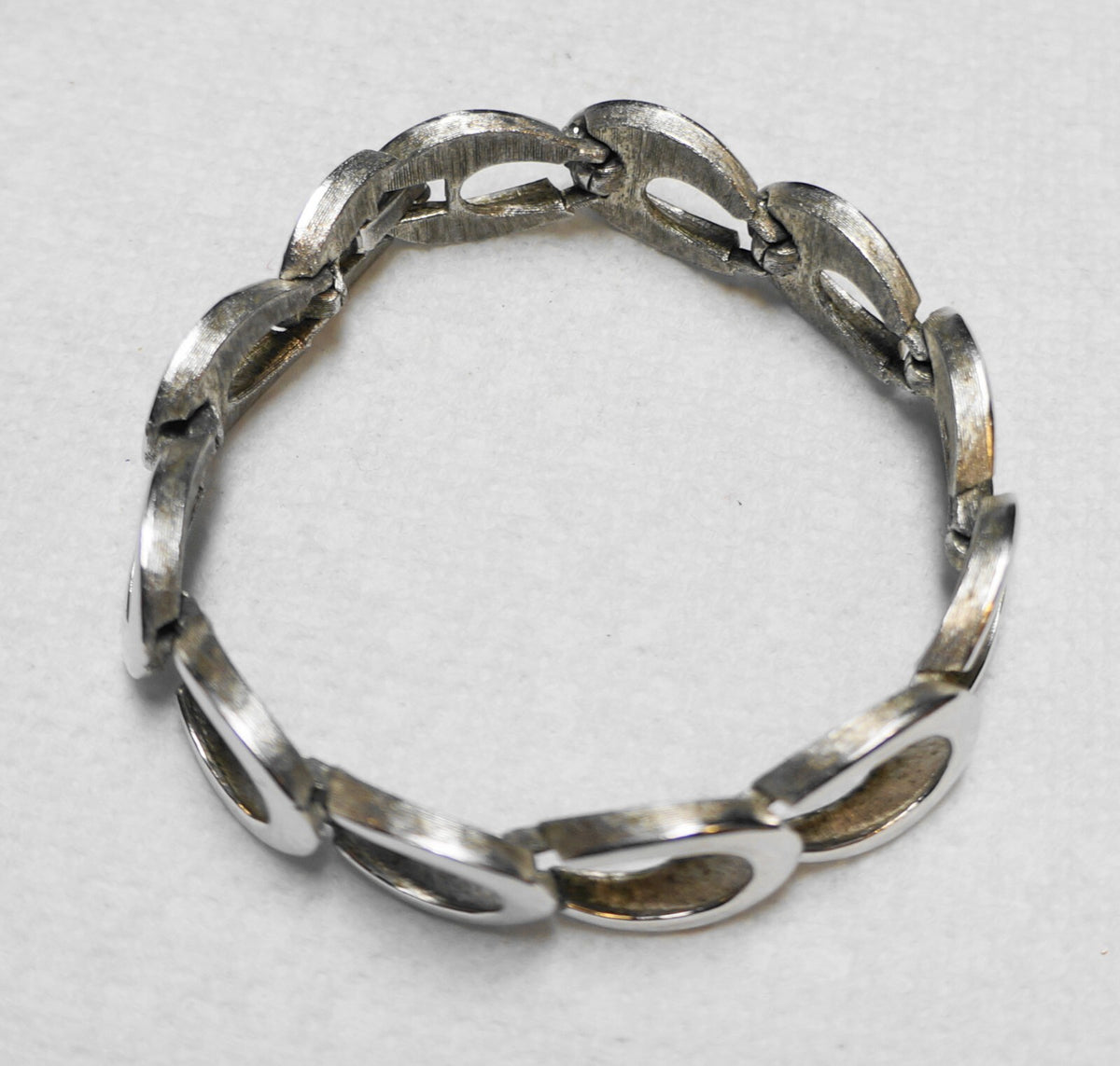 Crown Trifari Silver Tone Oval Links Bracelet