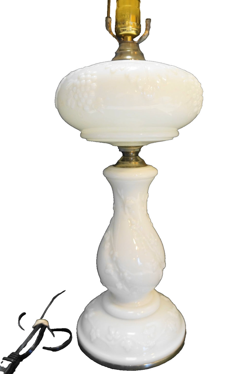 Milk Glass Grape Vine Tall Electric Table Lamp 31 IN