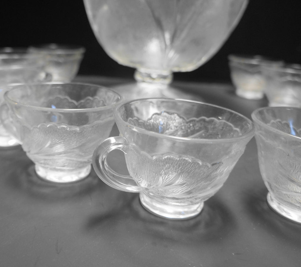 Indiana Glass Pebble Leaf Clear Glass Punch Set Footed Bowl 12 Cups
