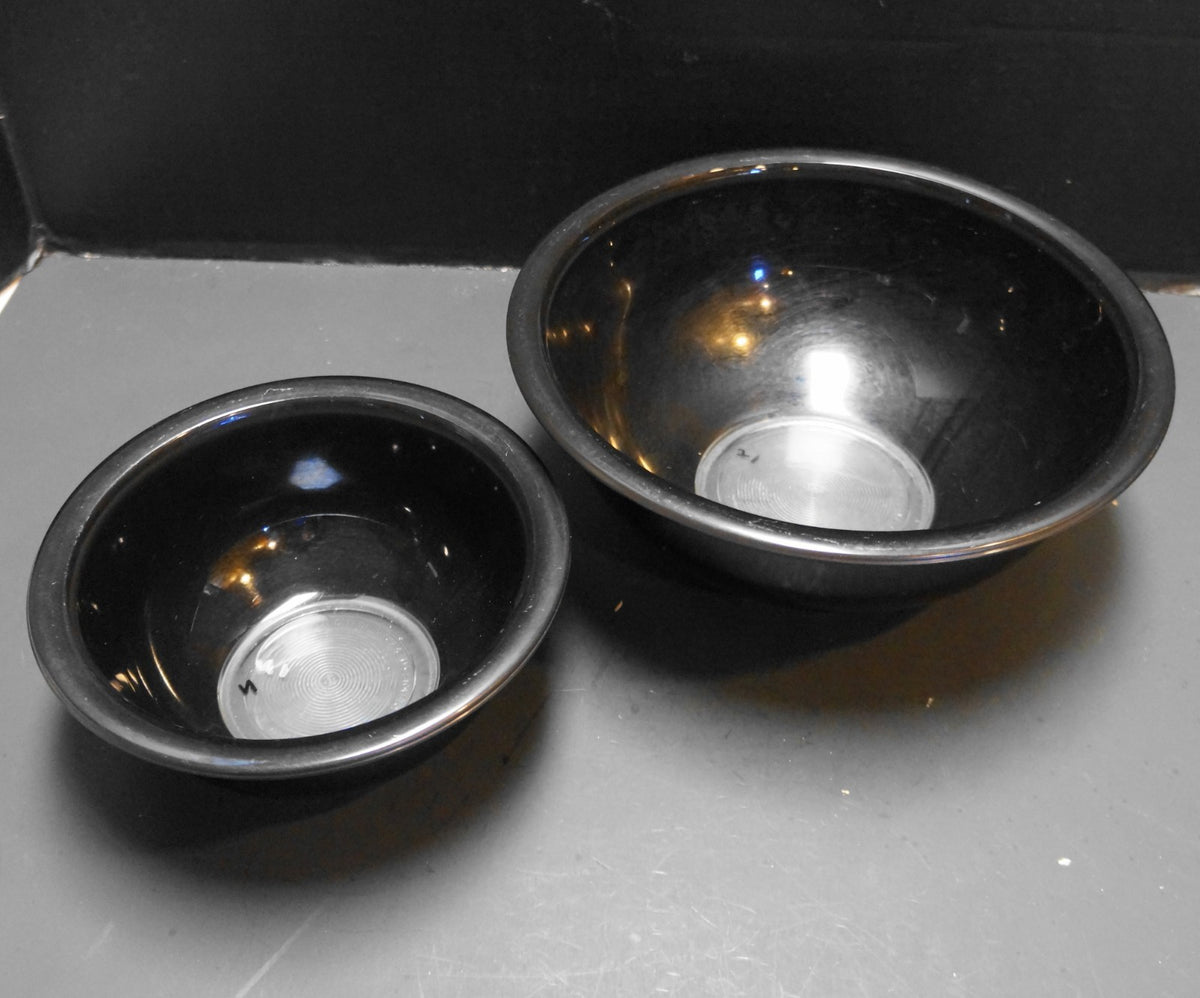 Pyrex Black on Clear 325 322 Mixing Bowls Pair