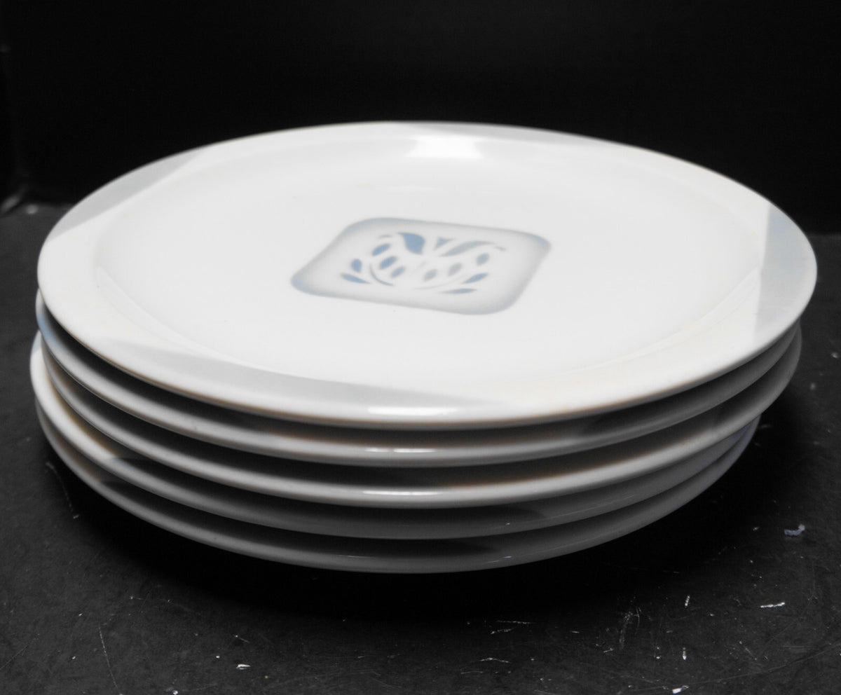 Syracuse Cadet Dinner Plates Set of 7 Restaurant Ware Airbrushed Blue Tulip
