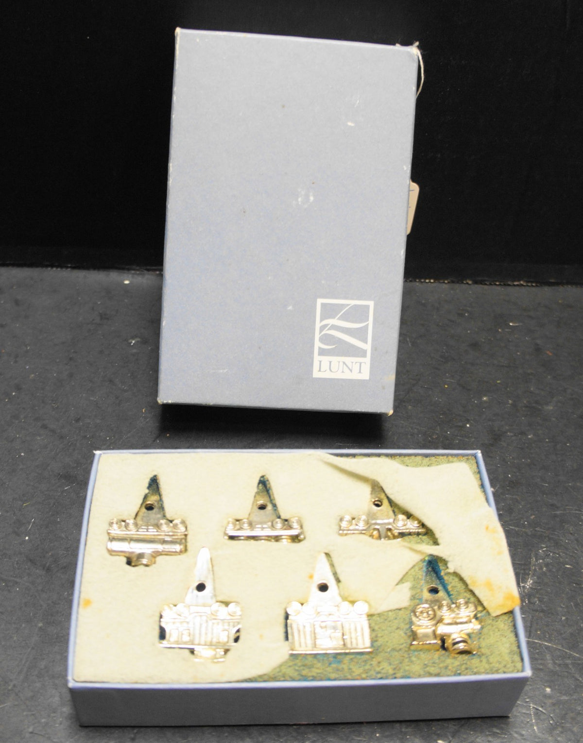 Lunt Silversmiths C125P Train Candle Holders Set of 6