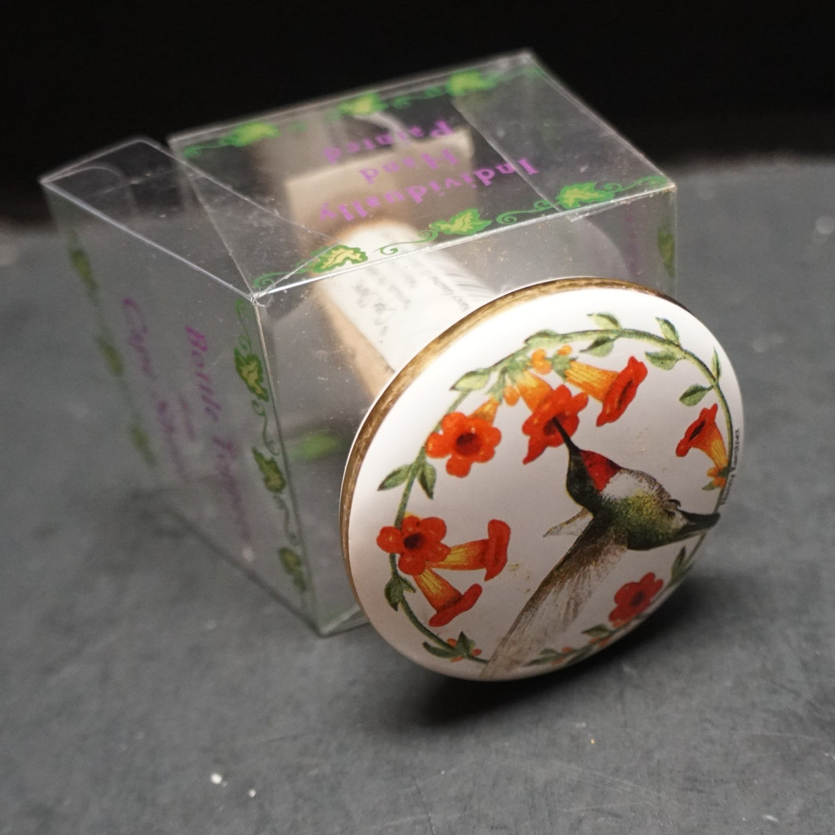 SOLD Nancy Kaestner Hummingbird Art Ceramic Decorative Wine Bottle Stopper Cape Shore