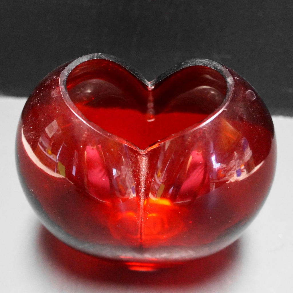 FTD Red Heart Heavy Blown Glass Vase 1986 Valentine