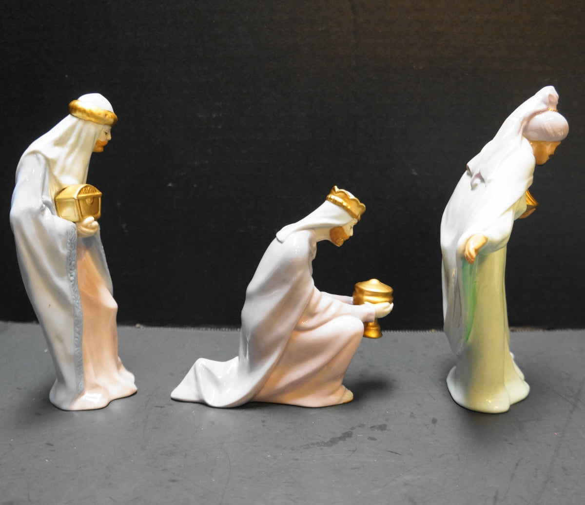 Avon Nativity Wise Men Magi Balthasar Gaspar Melchior Porcelain 1993
