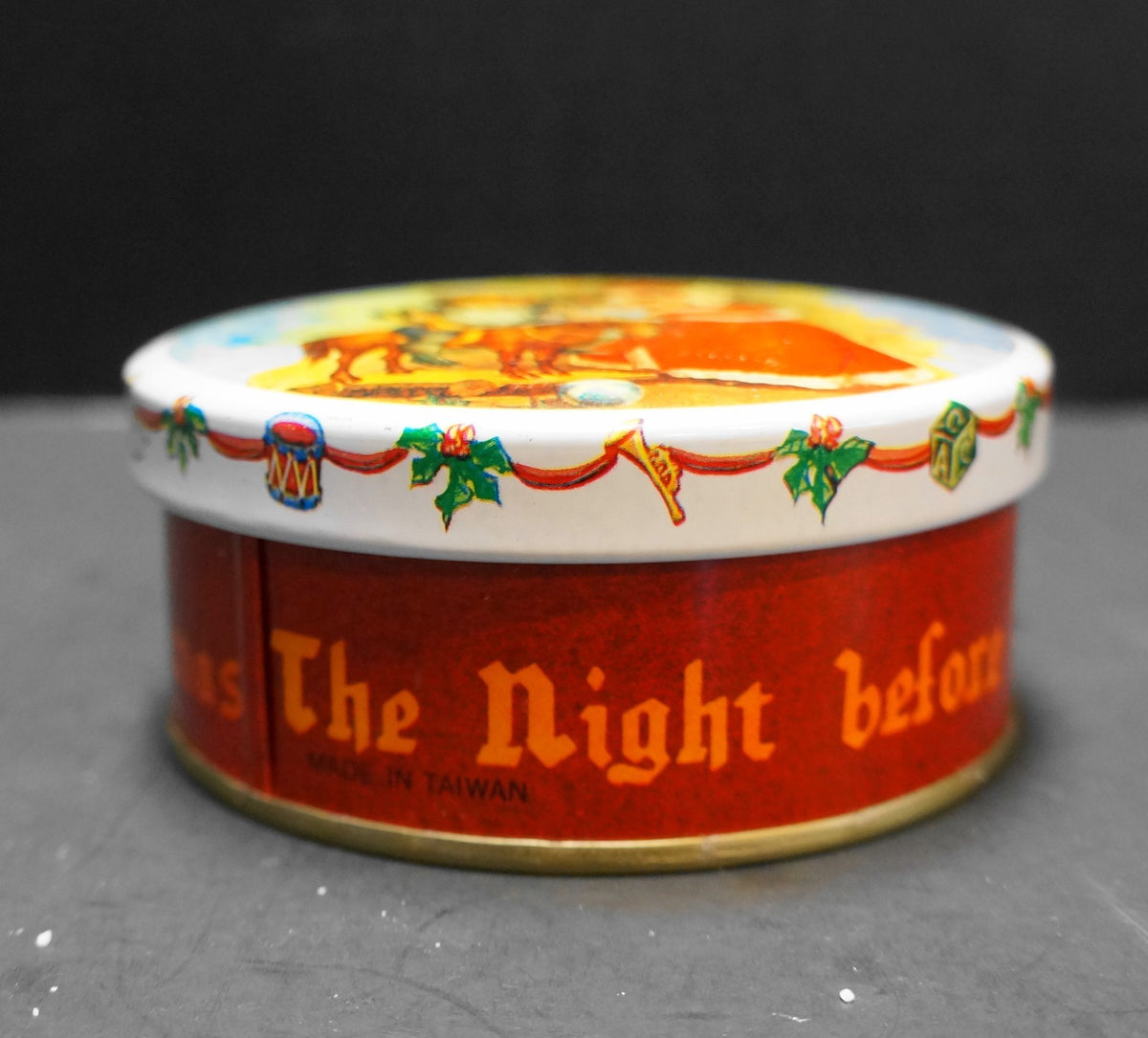 Twas The Night Before Christmas Vintage Tin Round B. Shackman
