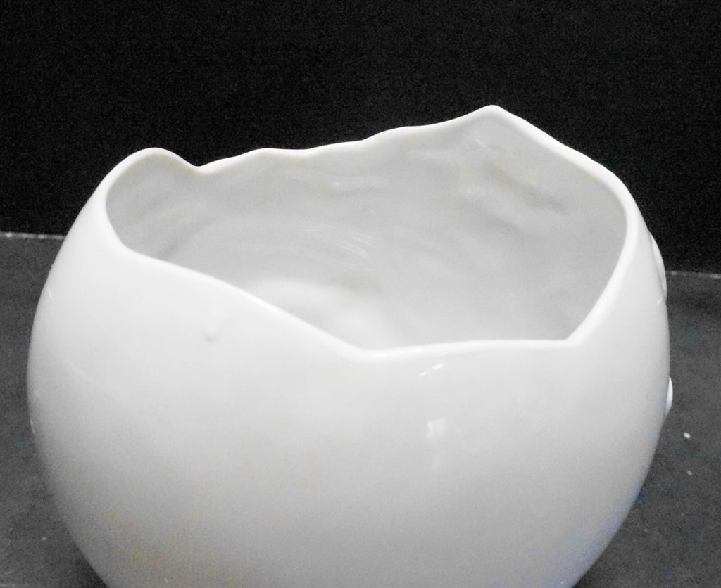 FTD Porcelain Planter Mother Baby Young Childs Holding Hands Pink White 1993