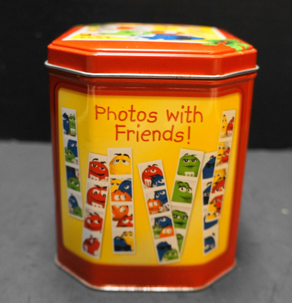 M&M's Photo Booth Christmas Tin 2004 Limited Edition 18