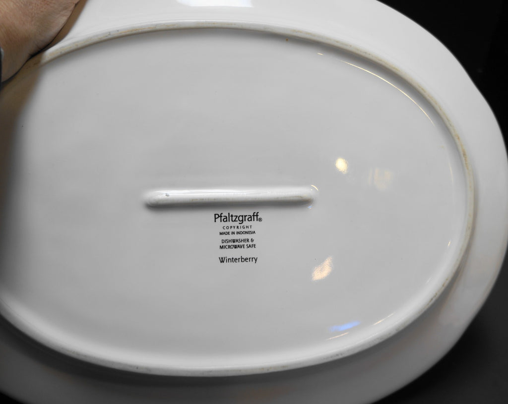 Pfaltzgraff Winterberry Oval Platter 14 IN